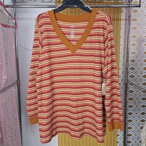NWT ST. JOHNS BAY STRIPE THERMAL TOP - Picture 1 of 6